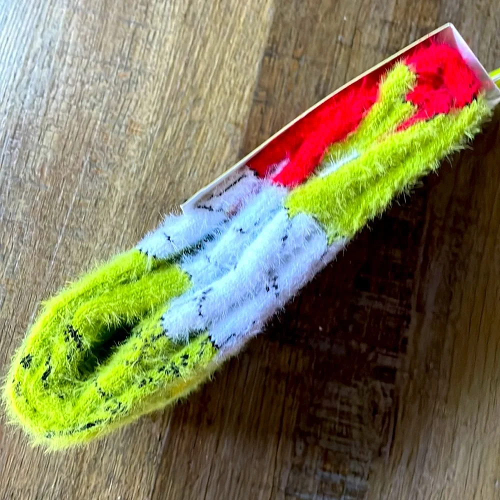 Grinch Socks - Picture 3 of 6
